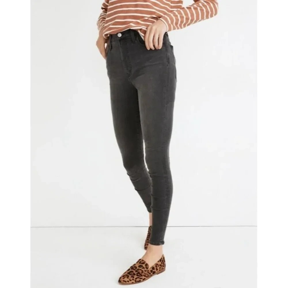 Madewell 11" High Rise Roadtripper Supersoft Jeans Ashmont Wash Size 32